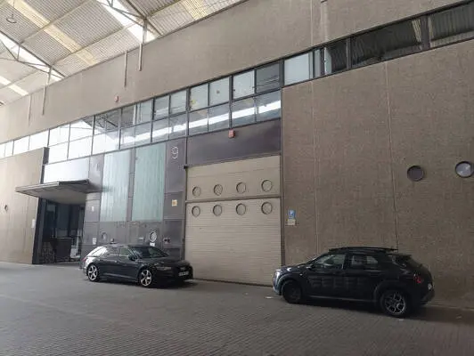 Nave industrial en venta de 1.236 m² en Sant Feliu de Llobregat (Barcelona)