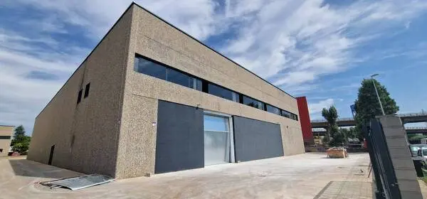 Nave industrial en alquiler de 2.093 m² - Mollet del Vallès, Barcelona