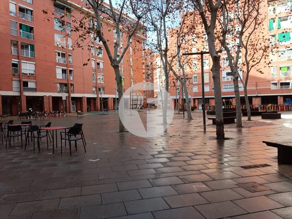 Rent of commercial property in Sant Feliu de Llobregat.IE-223801 17