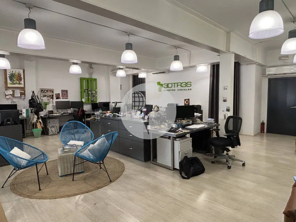 Local comercial de 544 m² con 25 m de fachada en Sant Boi de Llobregat - imagen 9