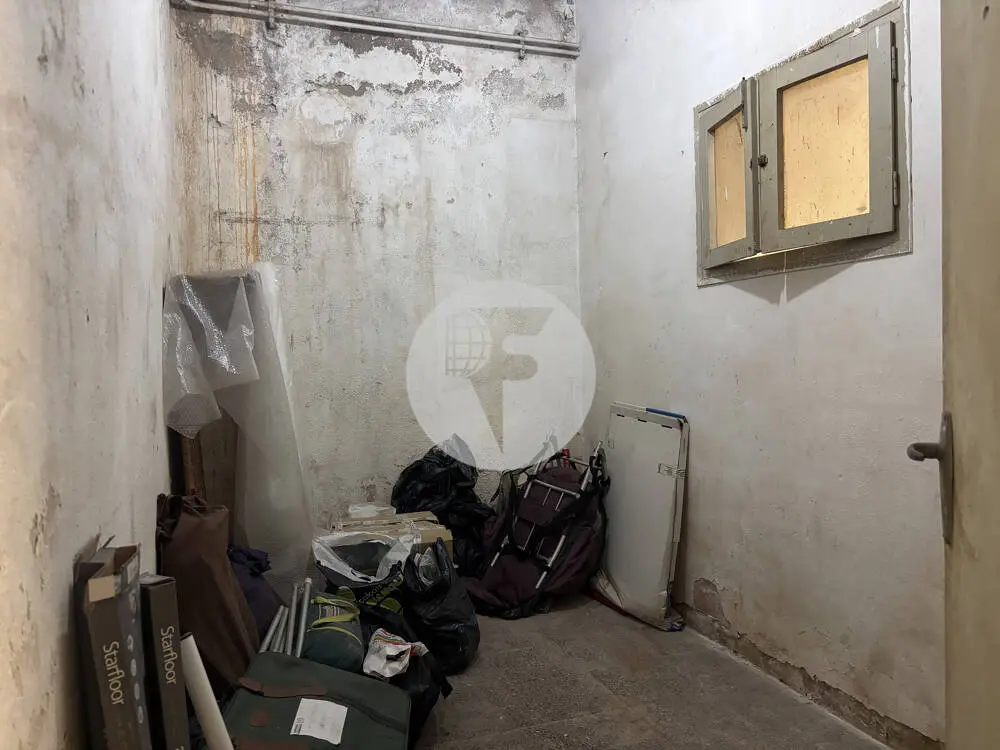 Local comercial de 544 m² con 25 m de fachada en Sant Boi de Llobregat - imagen 17