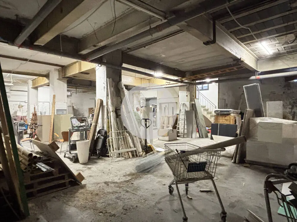 Local comercial de 544 m² con 25 m de fachada en Sant Boi de Llobregat - imagen 20