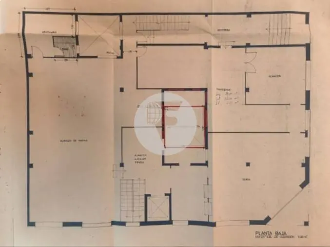 Local comercial de 544 m² con 25 m de fachada en Sant Boi de Llobregat - imagen 26