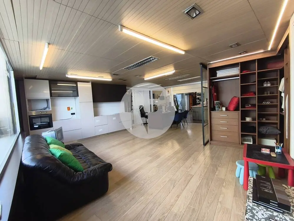 Oportunidad histórica: Local de 500 m² con traspaso y 45 años de trayectoria en Zona Levante, Palma. - imagen 6