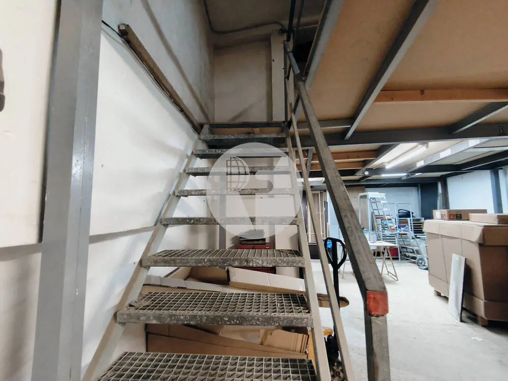 Oportunidad histórica: Local de 500 m² con traspaso y 45 años de trayectoria en Zona Levante, Palma. - imagen 36