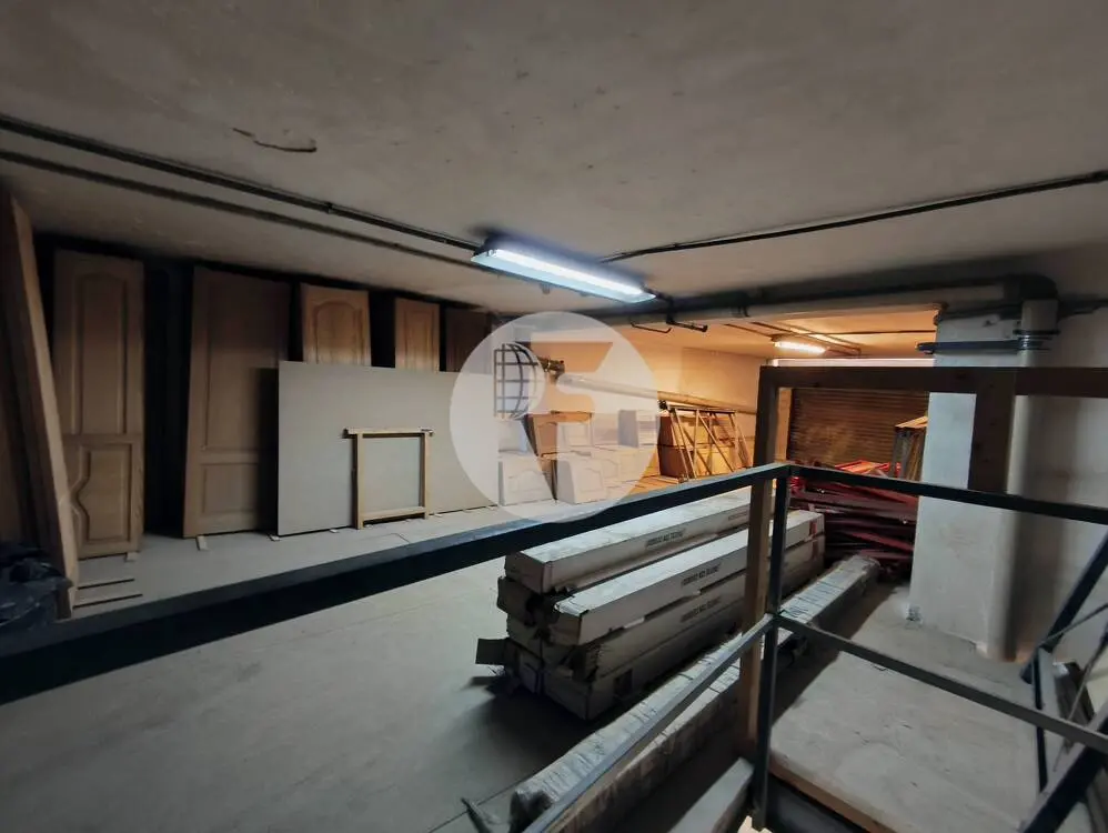Oportunidad histórica: Local de 500 m² con traspaso y 45 años de trayectoria en Zona Levante, Palma. - imagen 37