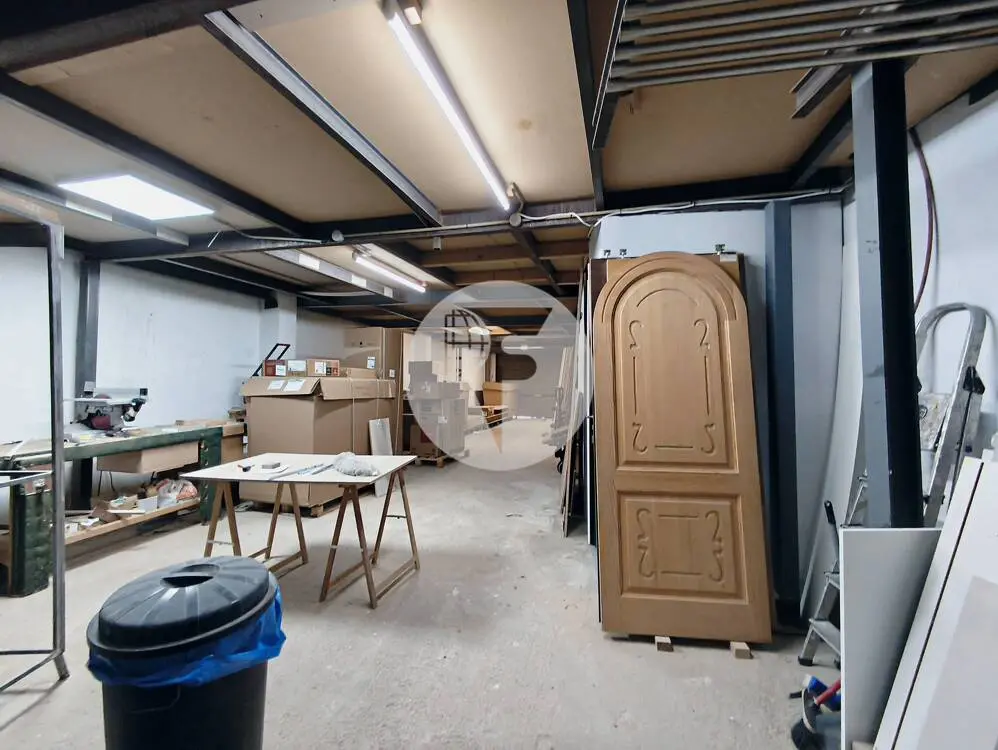 Oportunidad histórica: Local de 500 m² con traspaso y 45 años de trayectoria en Zona Levante, Palma. - imagen 34