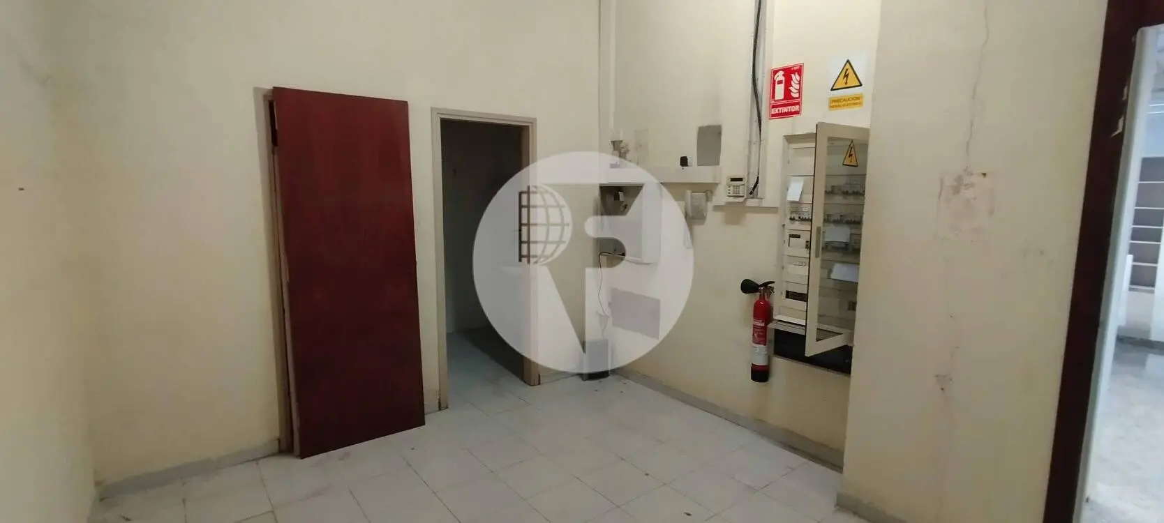 Local comercial de 170 m² en alquiler en pleno eje comercial de Granollers - imagen 4