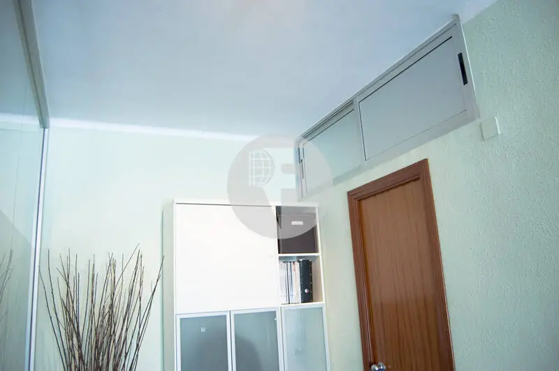 Local comercial en venta en Terrassa, listo para iniciar actividad – 85 m² por 87.000 € - imagen 13