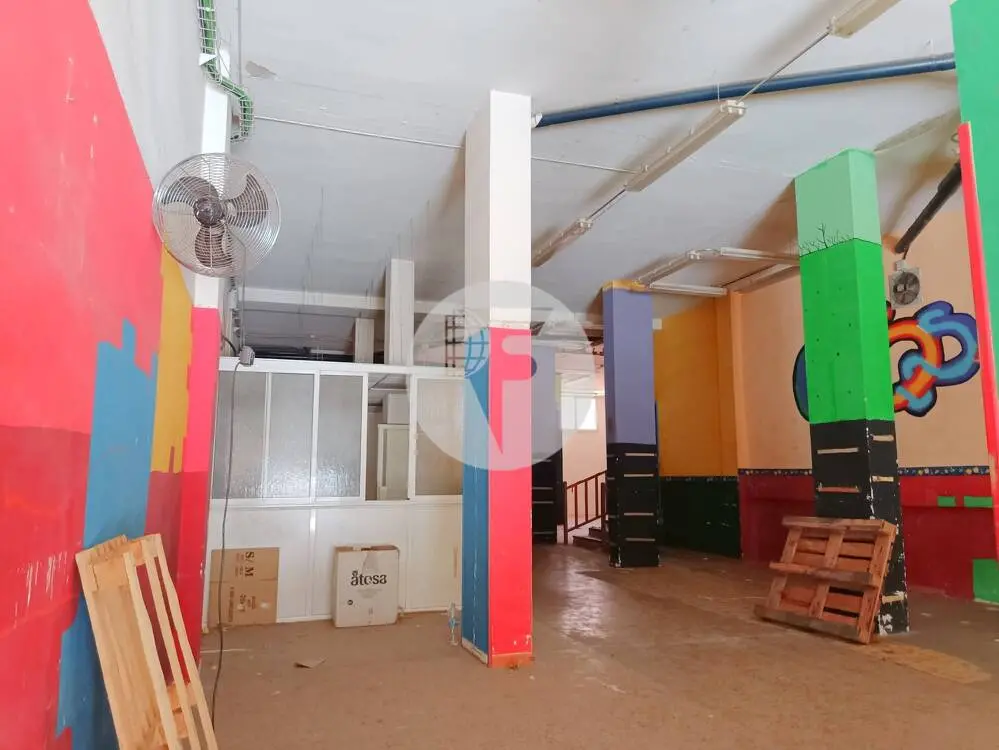 Local comercial en alquiler de 300 m² en L’Hospitalet de Llobregat