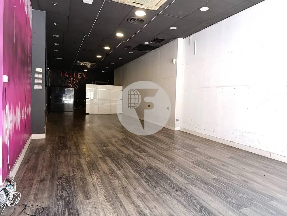 Local comercial de 198 m² en alquiler en Paseo de Sant Joan con Diagonal - imagen 2