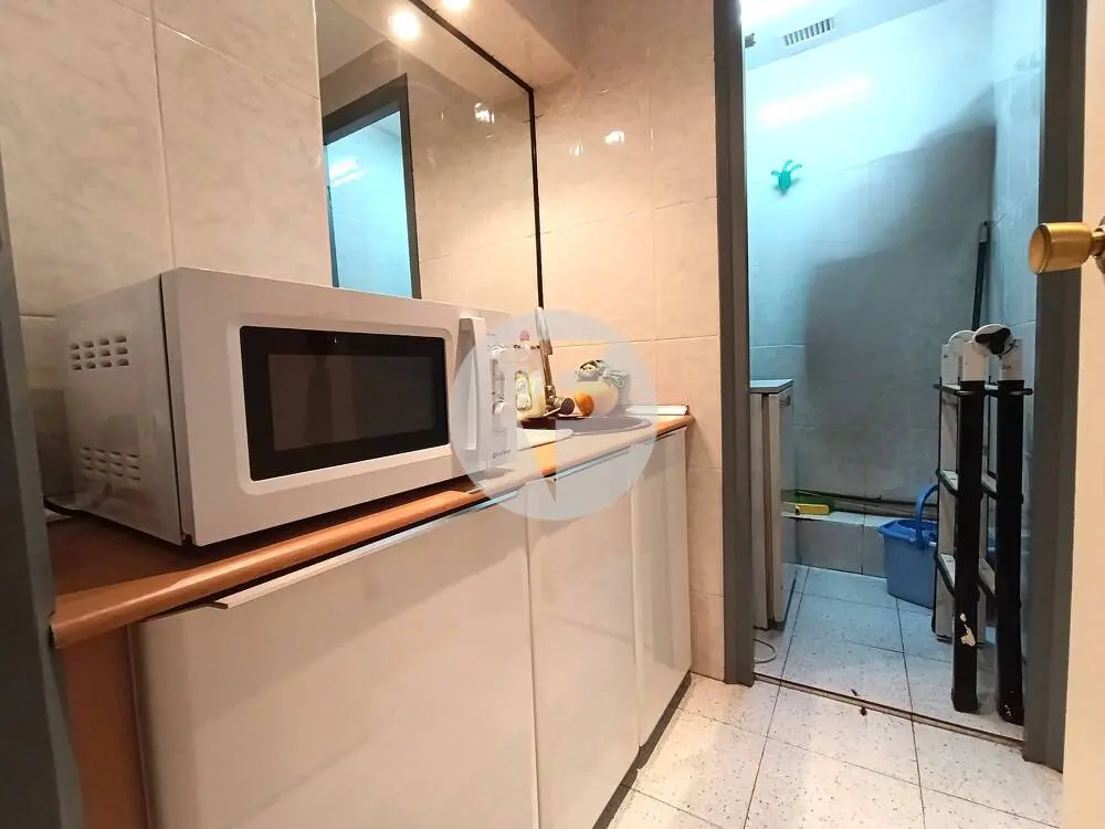 Local en venta de 125 m² junto a Rambla de Brasil con opción de cambio de uso - imagen 7
