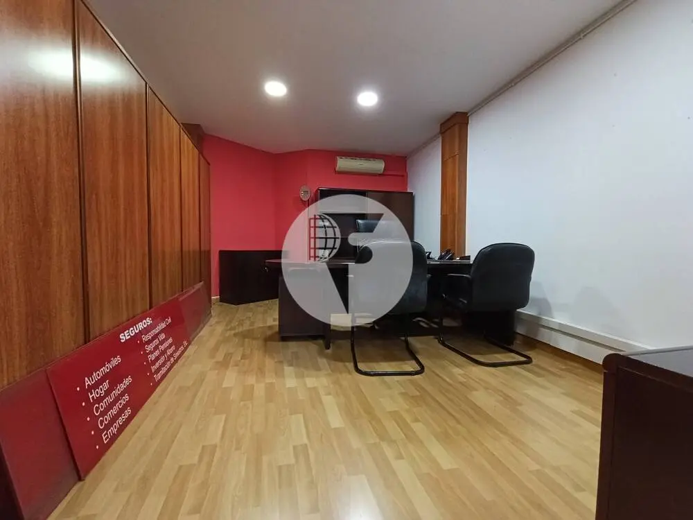 Local en venta de 125 m² junto a Rambla de Brasil con opción de cambio de uso - imagen 3