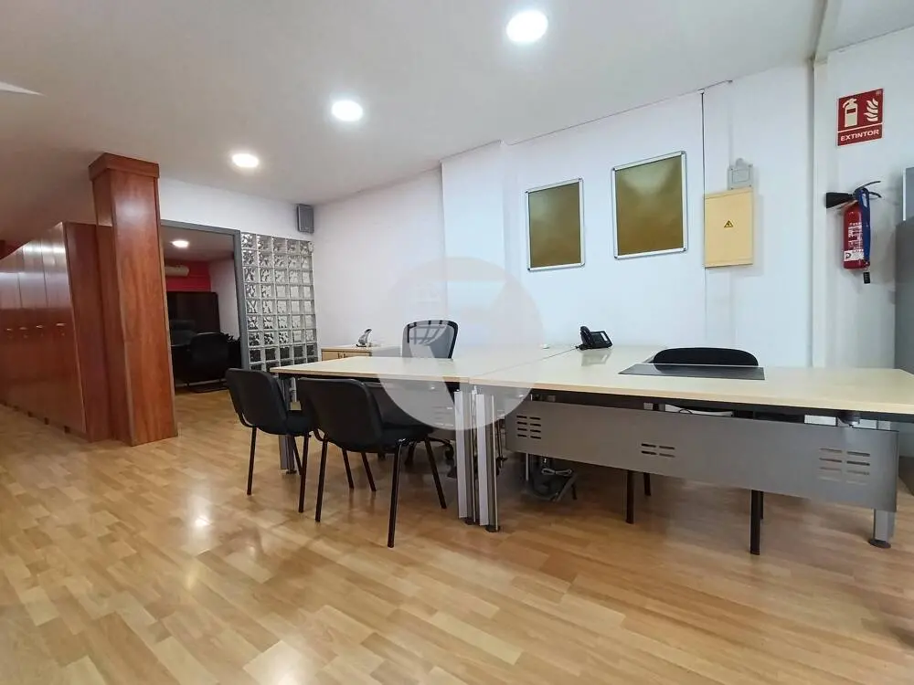 Local en venta de 125 m² junto a Rambla de Brasil con opción de cambio de uso - imagen 9
