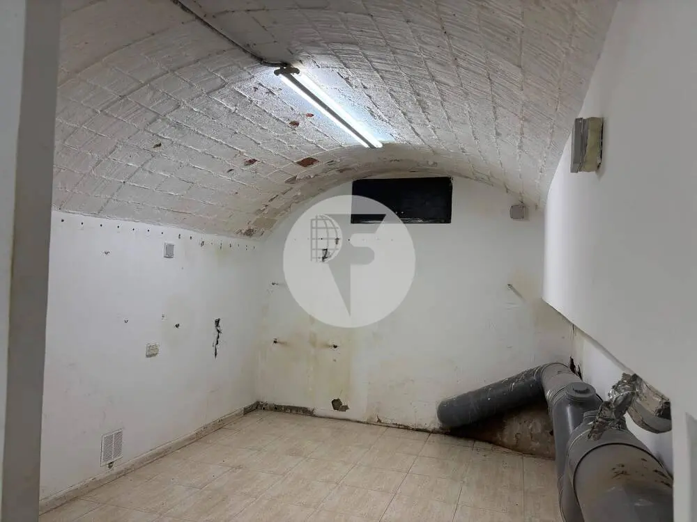 Local comercial de 131 m² en alquiler frente al Mercat de l’Abaceria de Gràcia - imagen 11