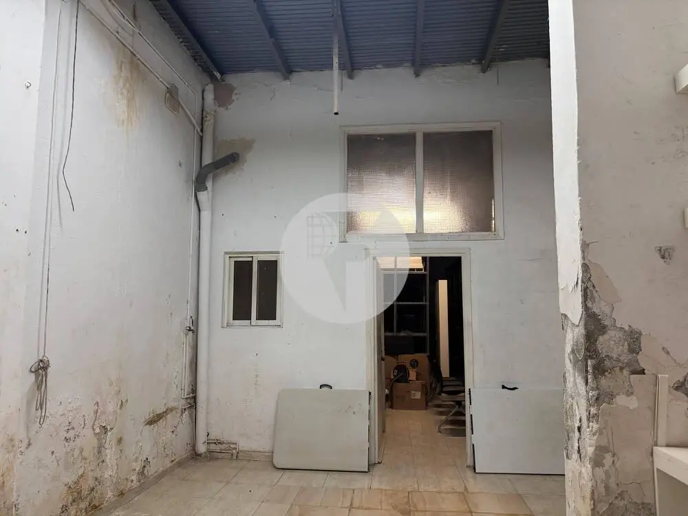 Local comercial de 131 m² en alquiler frente al Mercat de l’Abaceria de Gràcia - imagen 12