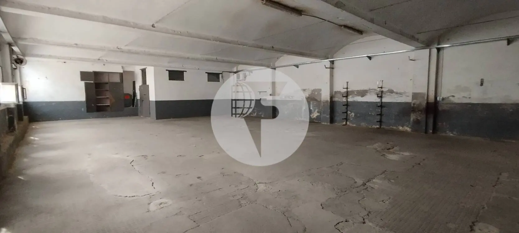 Local comercial de 350 m² en alquiler junto al Passeig del Vint-i-dos de Juliol - imagen 8