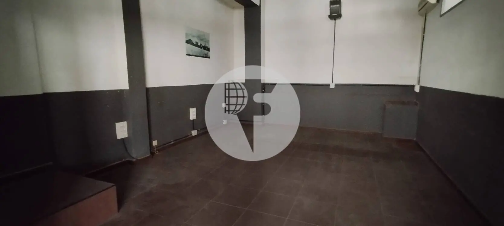 Local comercial de 350 m² en alquiler junto al Passeig del Vint-i-dos de Juliol - imagen 2