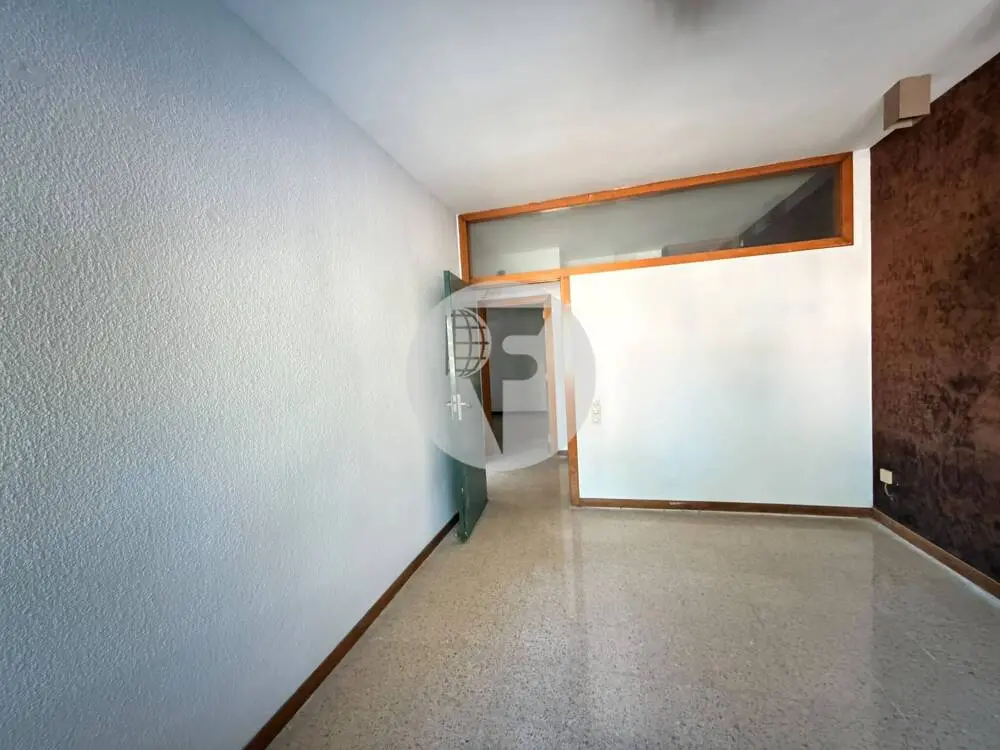 Local de negocio en venta de 117 m² en Barcelona - imagen 21