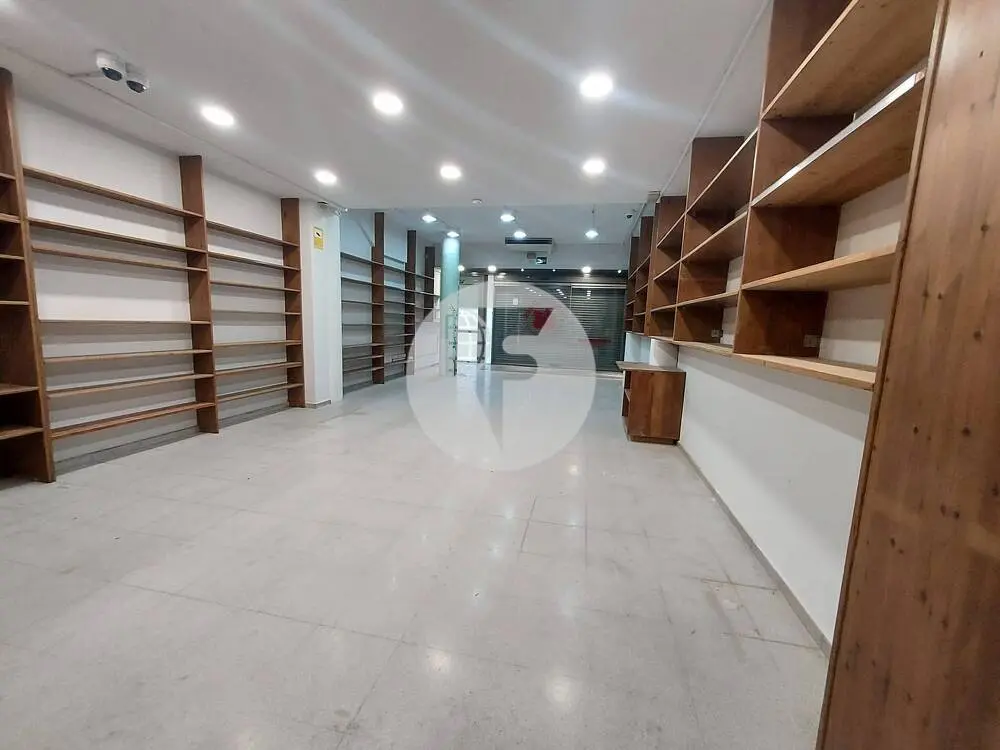 Commercial premises available in Granollers, Barcelona. IE-222334 3