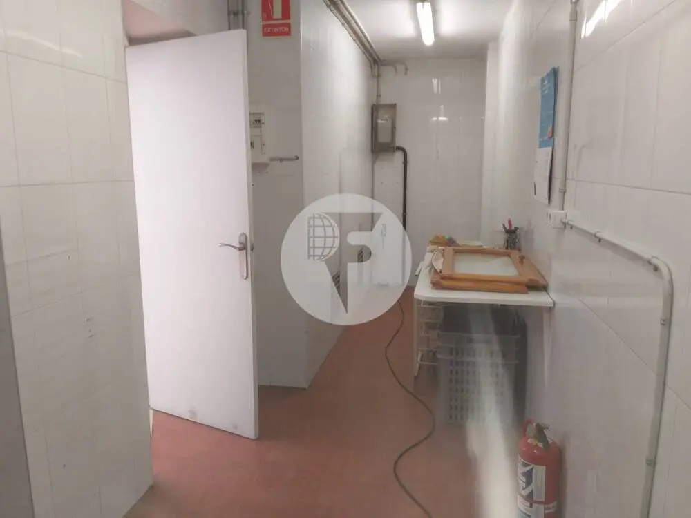 Corner commercial premises located in Granollers, Barcelona. IE-209733 15