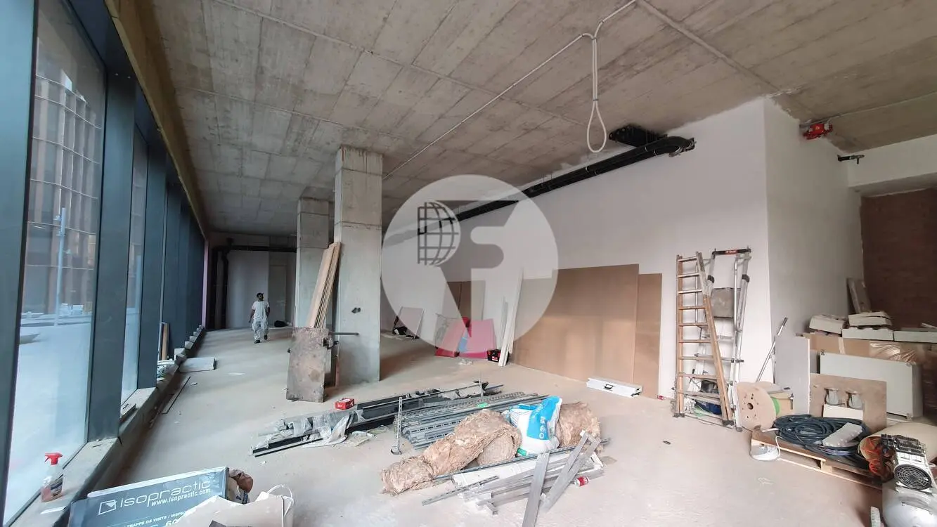 Commercial premises available in the district of Sant Martí, in the neighborhood of Provençals del Poblenou. Barcelona. IE-221219 1
