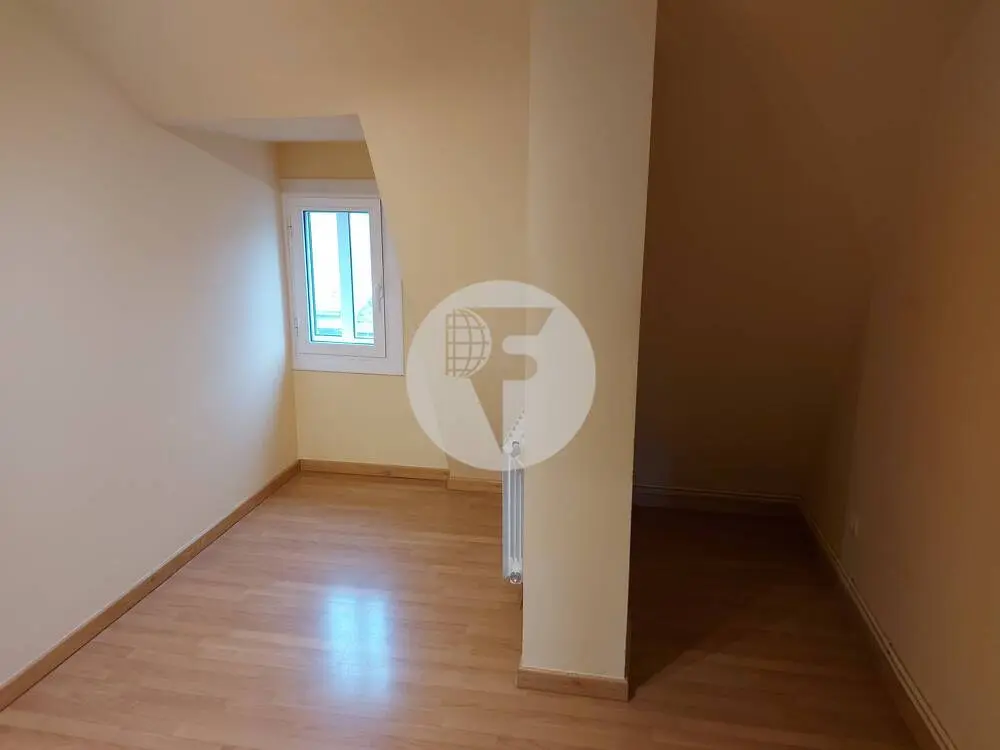 Residential building, in profitability, located in the municipality of Puigcerdá (Girona) 9