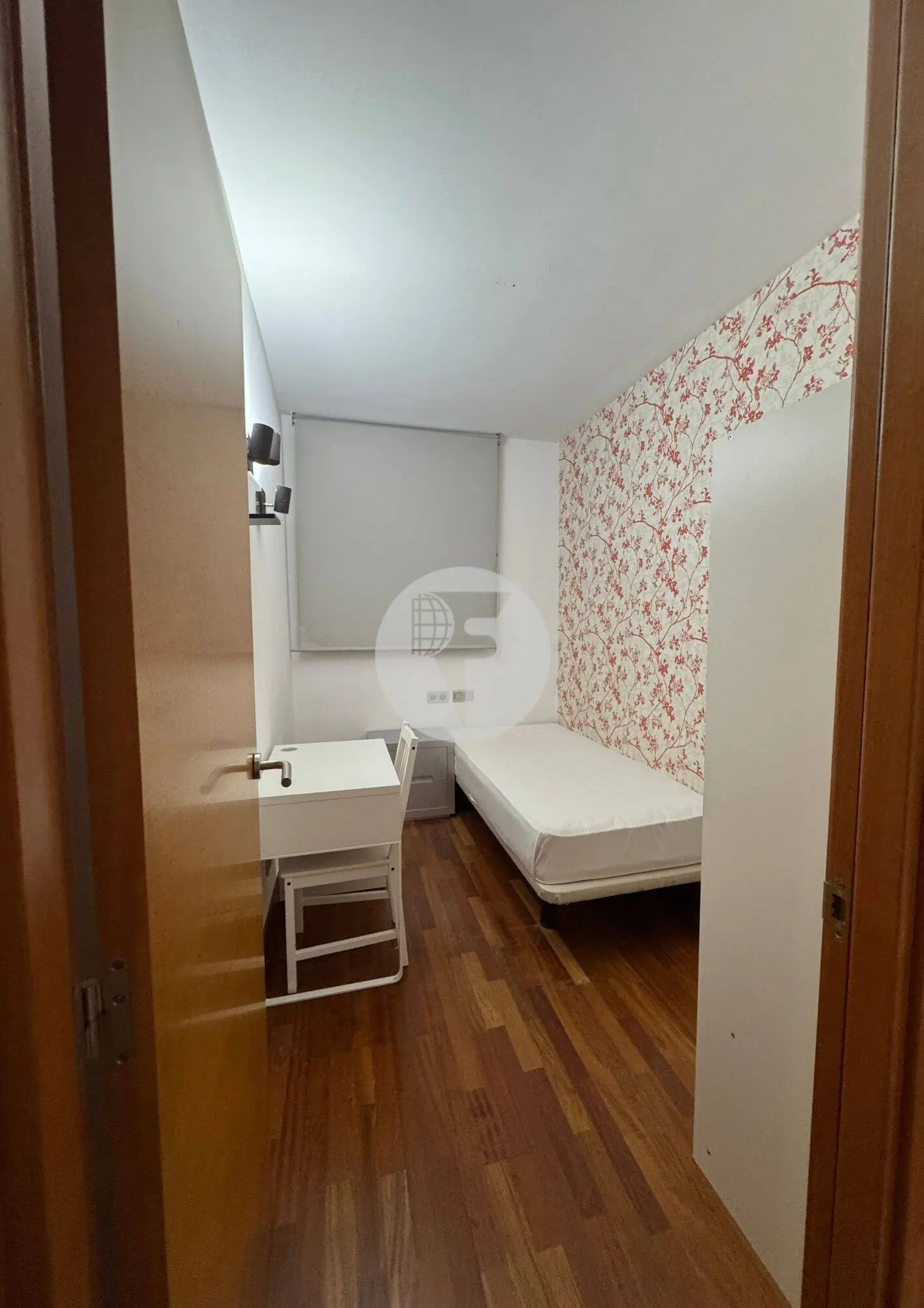 Piso de 3 habitaciones con balcón en el Eixample - imagen 15