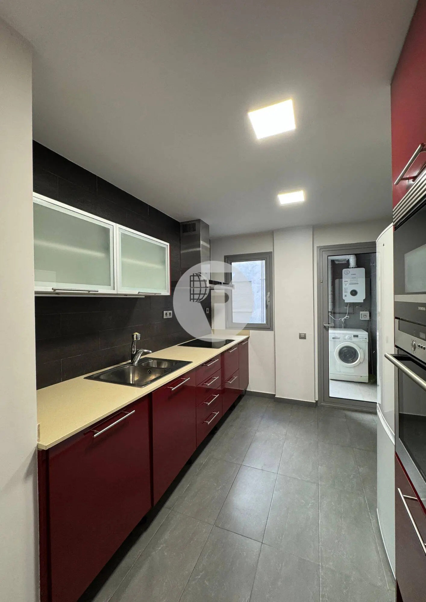 Piso de 3 habitaciones con balcón en el Eixample - imagen 18
