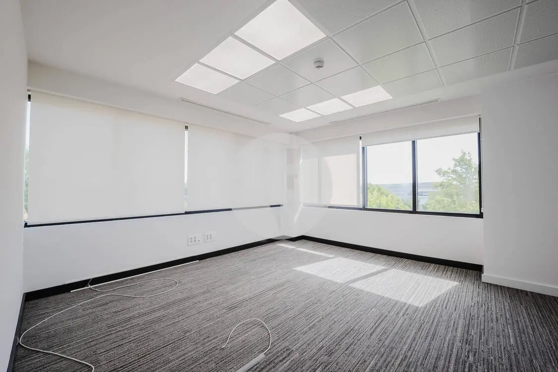 Oficina implanta en alquiler Alcobendas – Calle Caléndula P.E Miniparc II. - imagen 9