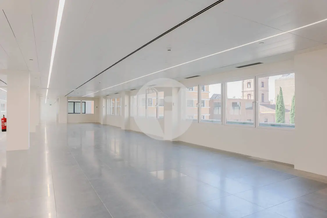 Oficina impecable en alquiler en calle Santa Engracia. Madrid - imagen 17