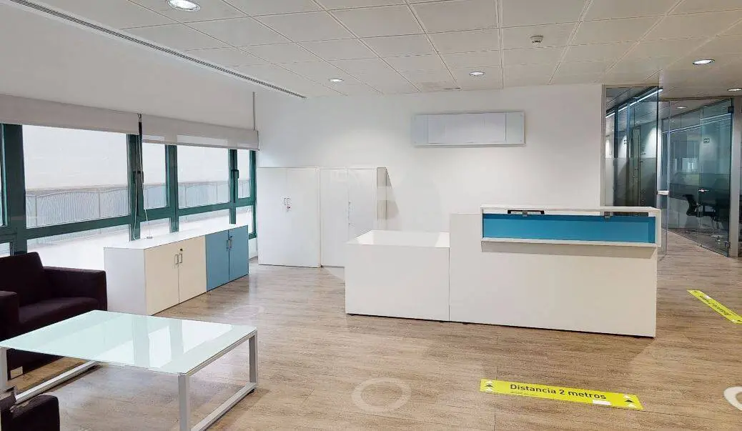 Oficina alquiler Madrid. Calle Santa Leonor – Distrito Madbit. - imagen 4