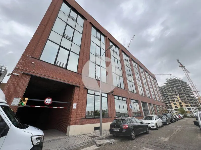 Alquiler de oficinas en edificio en Calle Isla de Sicilia, Madrid