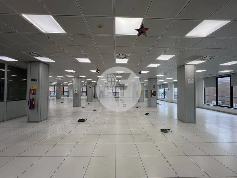 Alquiler de oficinas en edificio en Calle Isla de Sicilia, Madrid - imagen 6