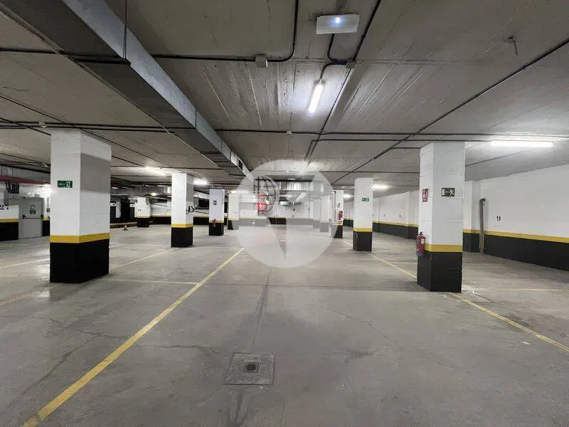 Alquiler de oficinas en edificio en Calle Isla de Sicilia, Madrid - imagen 10