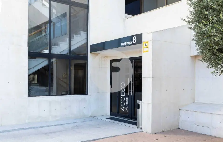 Alquiler edificio de oficinas en calle La Granja, Alcobendas - imagen 2