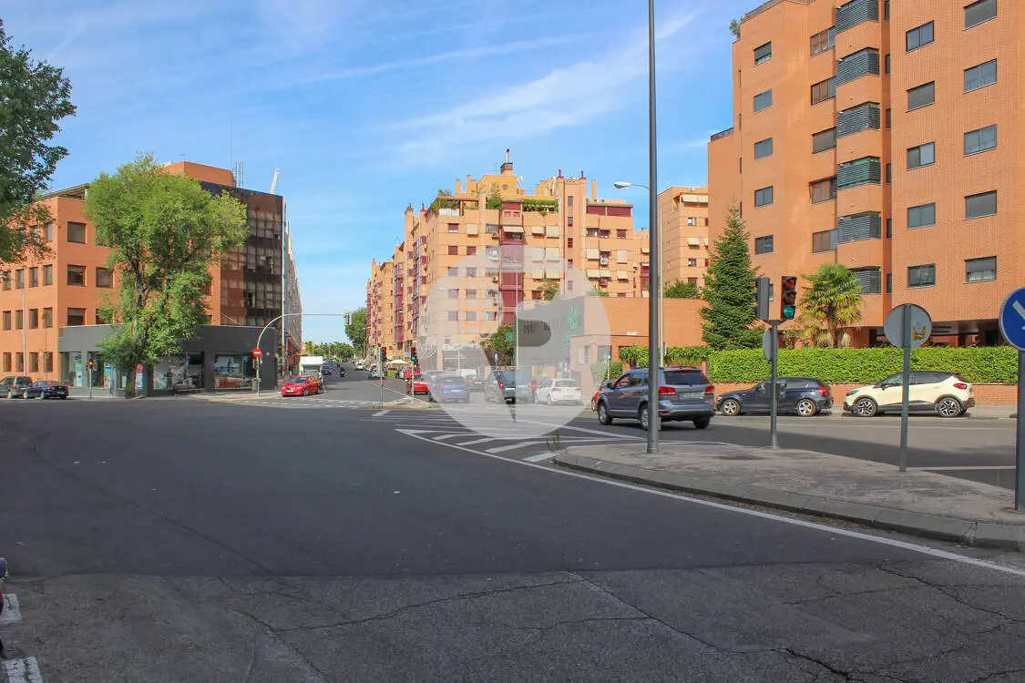 Oficina alquiler Madrid. Calle Julián Camarillo. MADBIT. - imagen 9