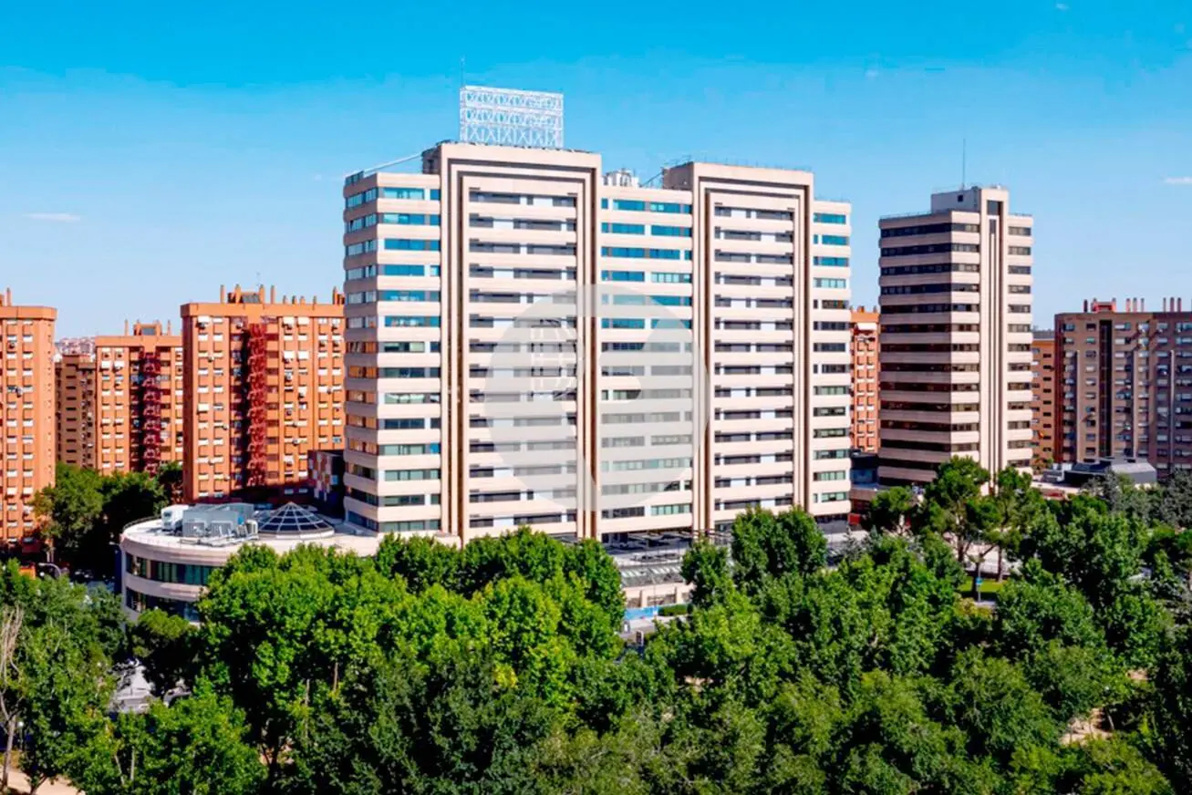 Oficina alquiler Madrid – Calle Juan Esplandiú. - imagen 2