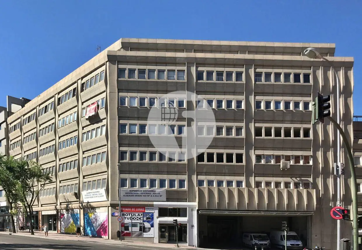 Oficina en alquiler en edificio exclusivo en Fuencarral, Madrid - imagen 14