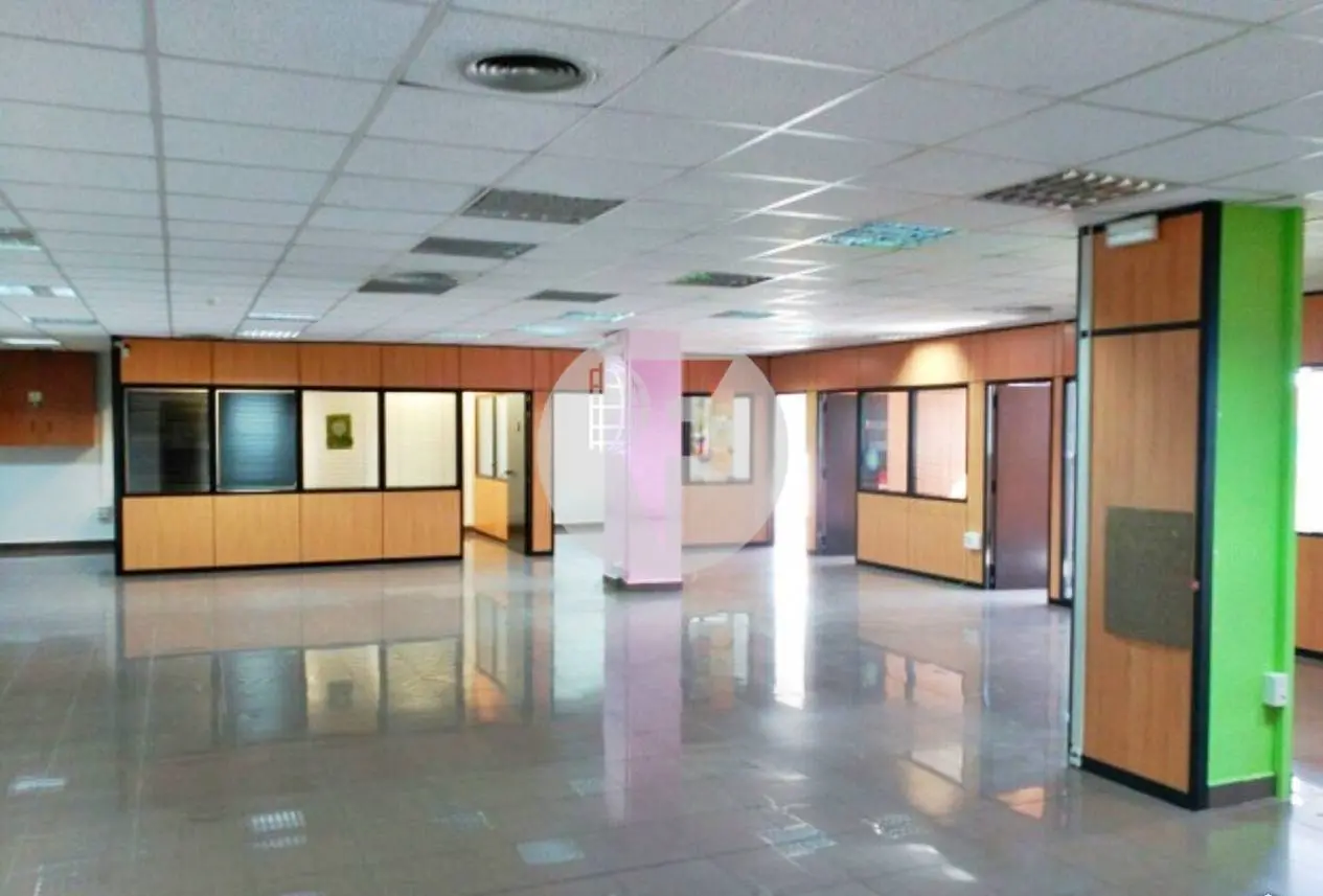 Oficina en alquiler en edificio exclusivo en Fuencarral, Madrid - imagen 2