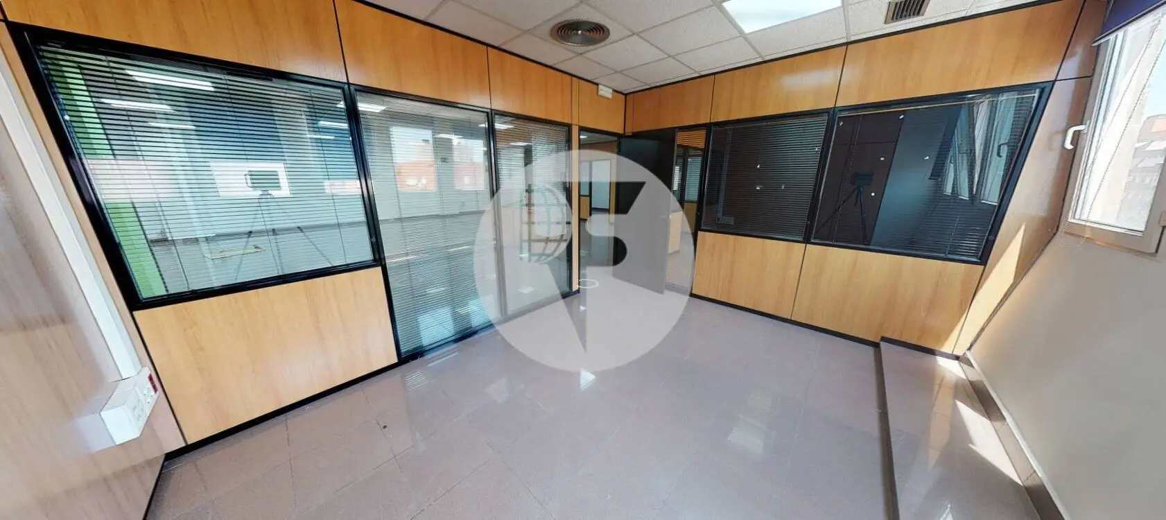 Oficina en alquiler en edificio exclusivo en Fuencarral, Madrid - imagen 11