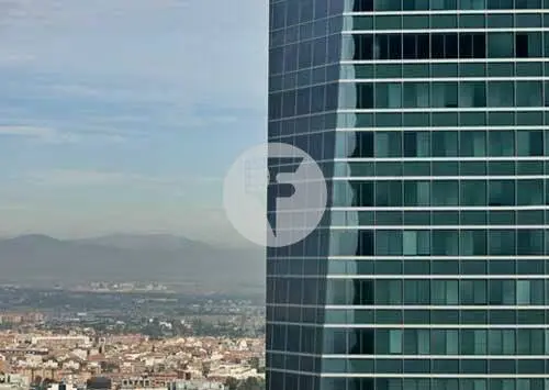 Office rental in Madrid. Crystal Tower. 9