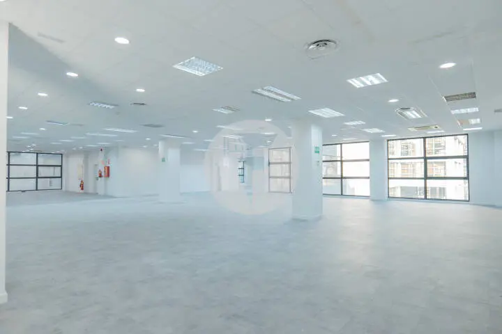Office for rent in Madrid. Manoteras Avenue. 3