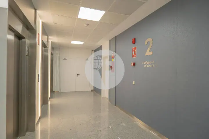 Office for rent in Madrid. Manoteras Avenue. 20