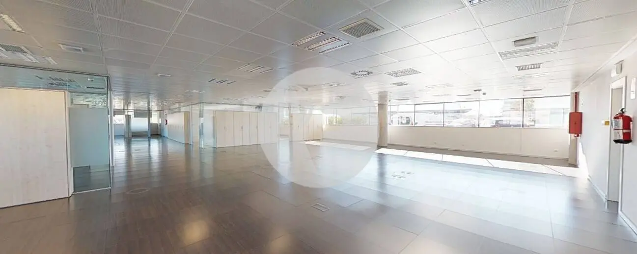 Oficina impecable en alquiler en la calle Puerto de Somport,Las Tablas – Madrid. - imagen 3
