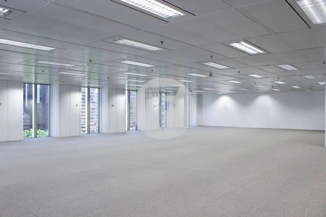 Office for rent in Madrid. Torre Picasso - Azca. 3