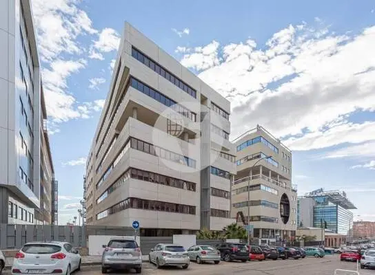 Office for rent in María Tubau St., Las Tablas, Madrid