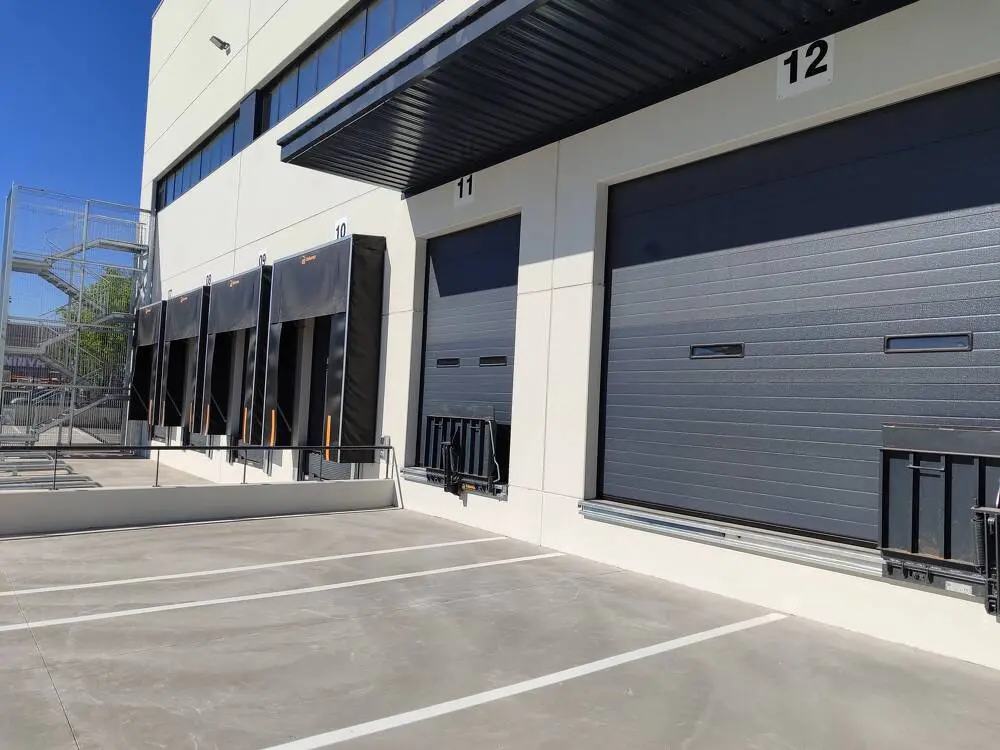 3,115 m² logistics warehouse for rent - Villaverde, Madrid. 9