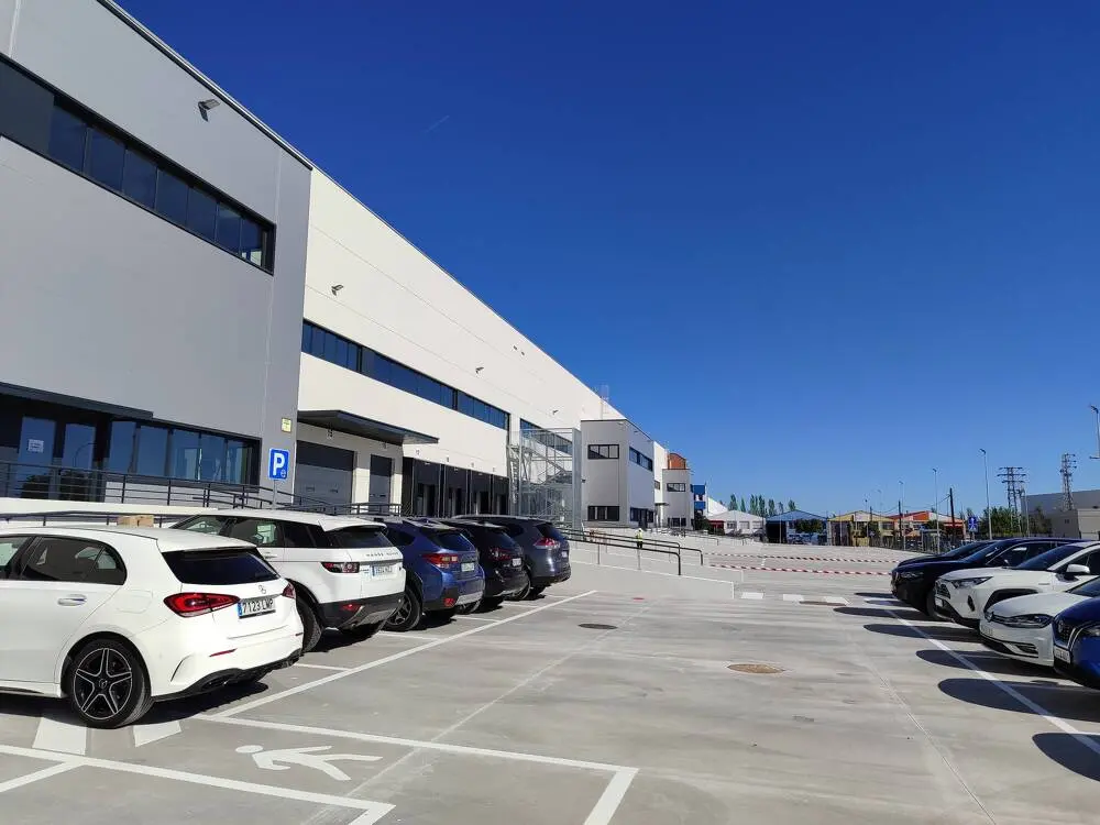 3,115 m² logistics warehouse for rent - Villaverde, Madrid. 7