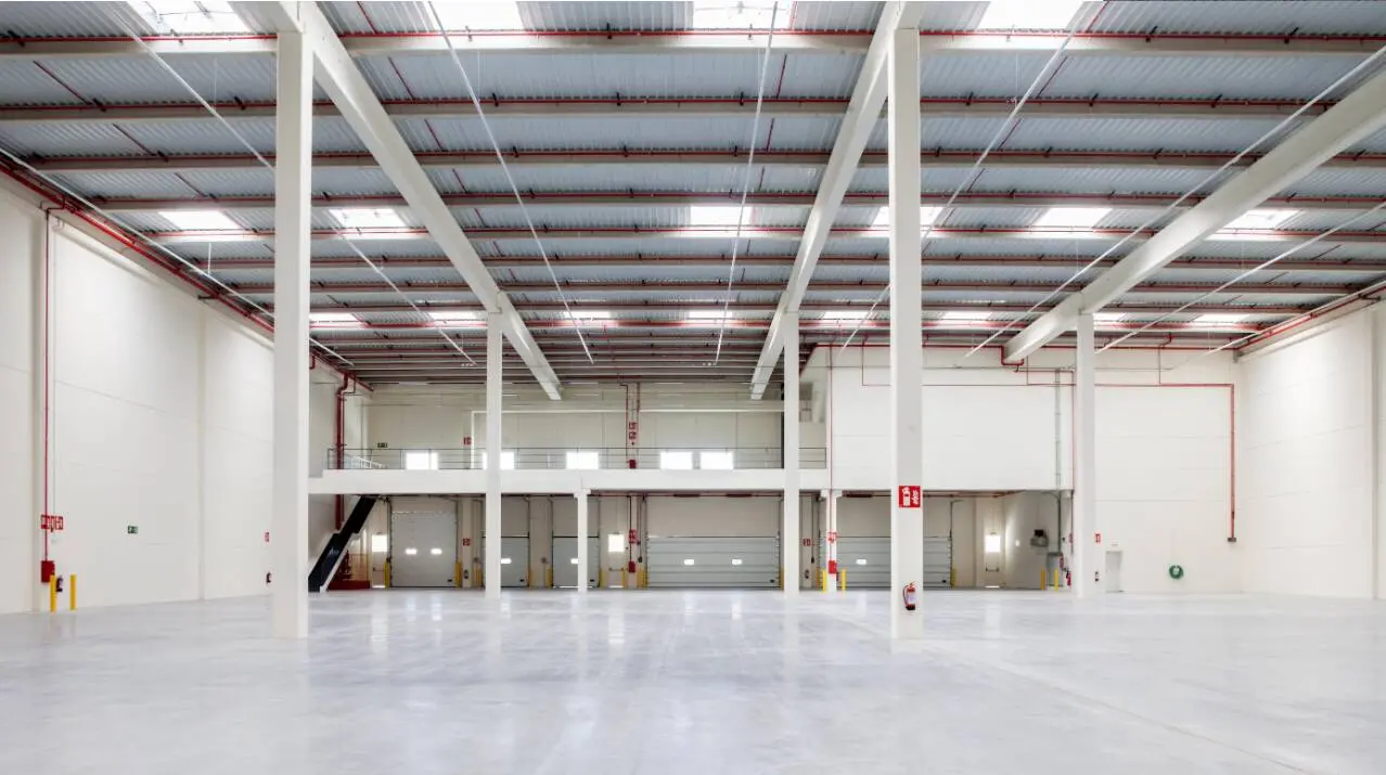 Logistics warehouse for rent of 3,448 m² - Villaverde, Madrid. 2
